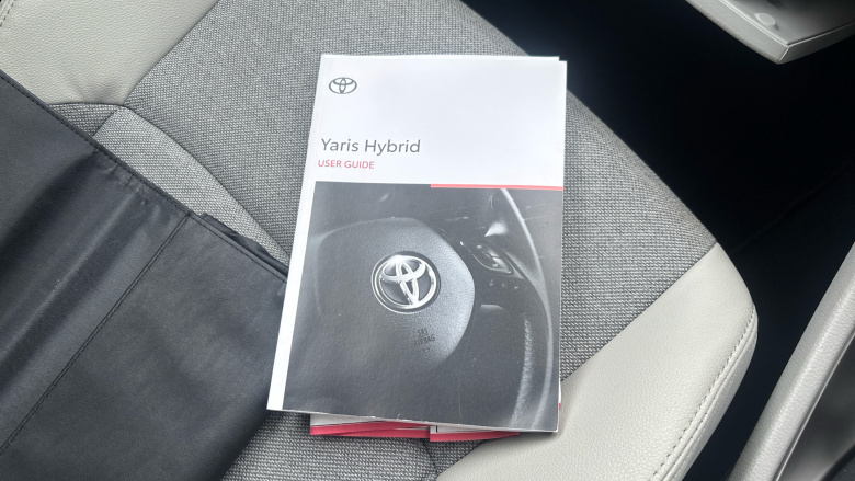 Toyota Yaris 1.5 Hybrid Excel 5dr CVT Hybrid Hatchback